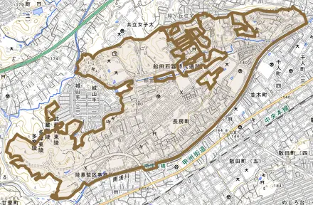 長房町とその周辺の地図。町の範囲を重ねている