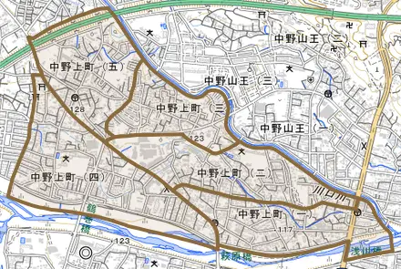 中野上町とその周辺の地図。町の範囲を重ねている