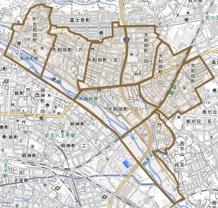 大和田町とその周辺の地図。町の範囲を重ねている