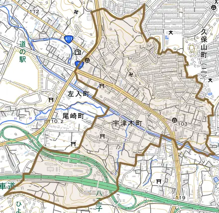宇津木町とその周辺の地図。町の範囲を重ねている