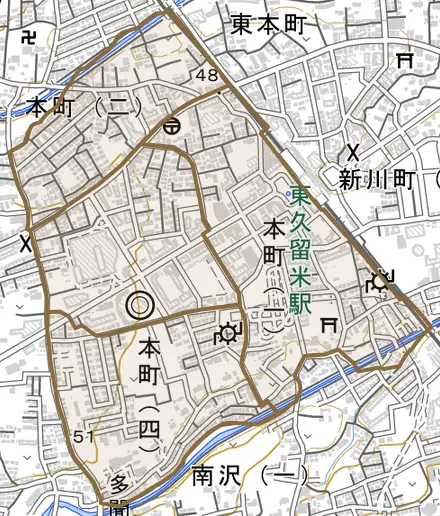 本町とその周辺の地図。町の範囲を重ねている