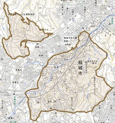 坂浜とその周辺の地図。町の範囲を重ねている