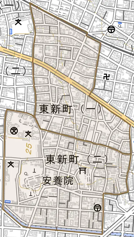 東新町とその周辺の地図。町の範囲を重ねている