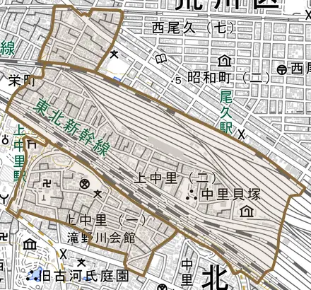 上中里とその周辺の地図。町の範囲を重ねている