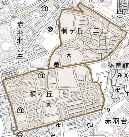 桐ケ丘とその周辺の地図。町の範囲を重ねている