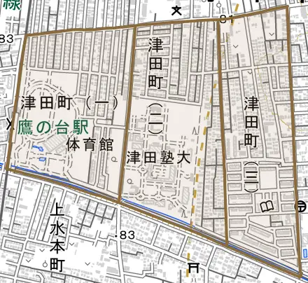 津田町とその周辺の地図。町の範囲を重ねている
