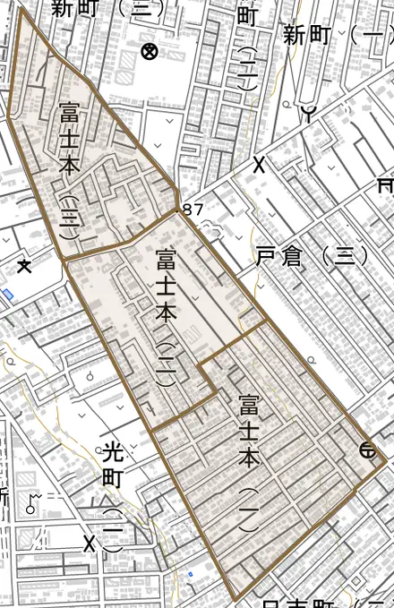 富士本とその周辺の地図。町の範囲を重ねている