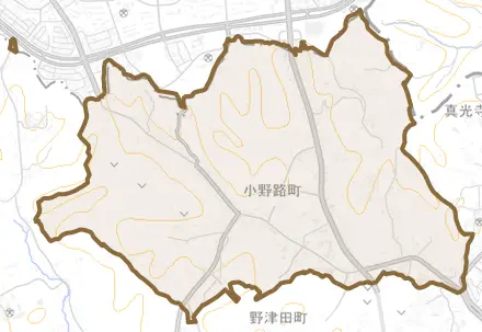 小野路町とその周辺の地図。町の範囲を重ねている