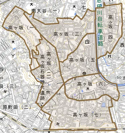 高ケ坂とその周辺の地図。町の範囲を重ねている