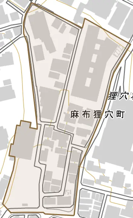 麻布狸穴町とその周辺の地図。町の範囲を重ねている