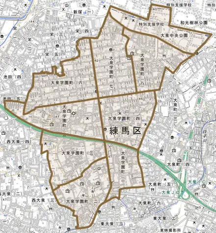 大泉学園町とその周辺の地図。町の範囲を重ねている