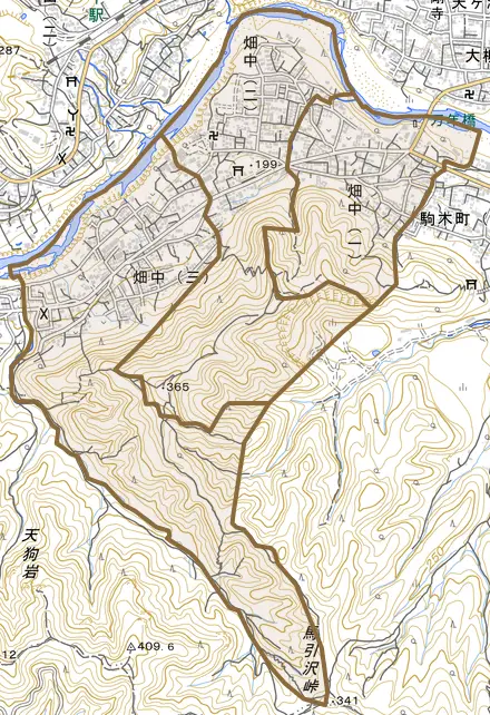 畑中とその周辺の地図。町の範囲を重ねている