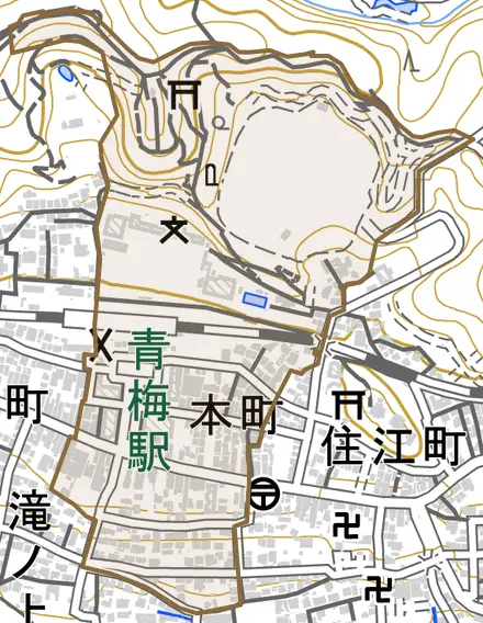 本町とその周辺の地図。町の範囲を重ねている