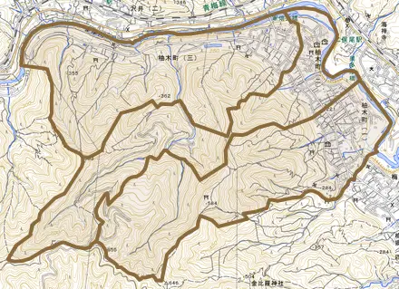 柚木町とその周辺の地図。町の範囲を重ねている