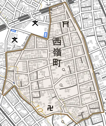 西嶺町とその周辺の地図。町の範囲を重ねている