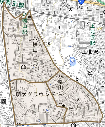 八幡山とその周辺の地図。町の範囲を重ねている