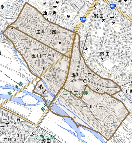 玉川とその周辺の地図。町の範囲を重ねている
