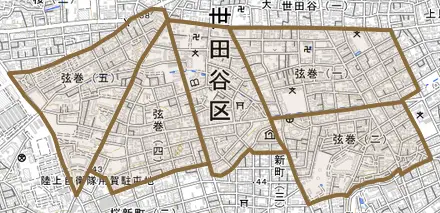 弦巻とその周辺の地図。町の範囲を重ねている