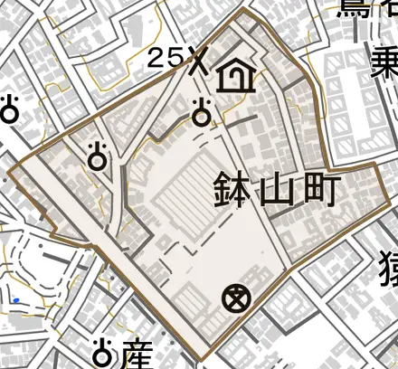 鉢山町とその周辺の地図。町の範囲を重ねている