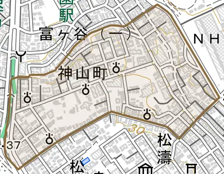 神山町とその周辺の地図。町の範囲を重ねている