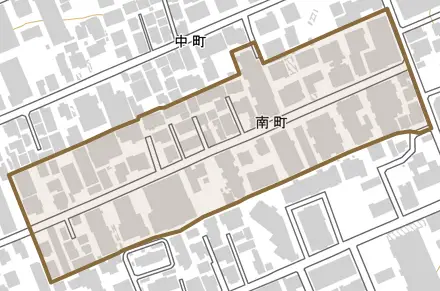 南町とその周辺の地図。町の範囲を重ねている