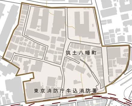筑土八幡町とその周辺の地図。町の範囲を重ねている