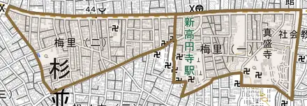 梅里とその周辺の地図。町の範囲を重ねている