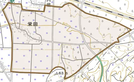 栄田とその周辺の地図。町の範囲を重ねている