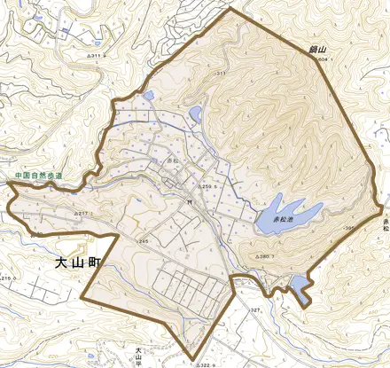 赤松とその周辺の地図。町の範囲を重ねている