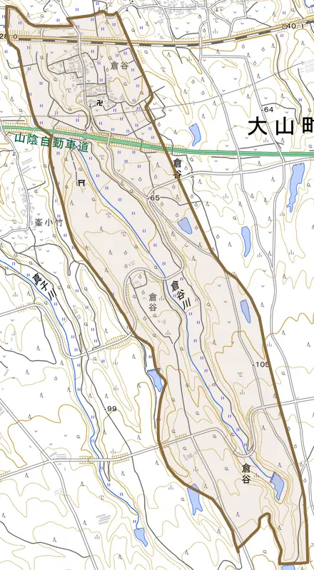 倉谷とその周辺の地図。町の範囲を重ねている