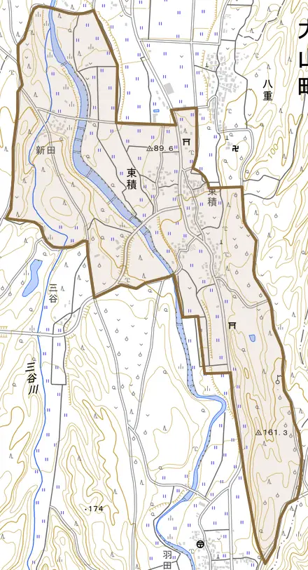 束積とその周辺の地図。町の範囲を重ねている