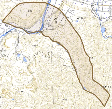 父原とその周辺の地図。町の範囲を重ねている