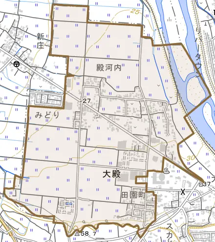 大殿とその周辺の地図。町の範囲を重ねている