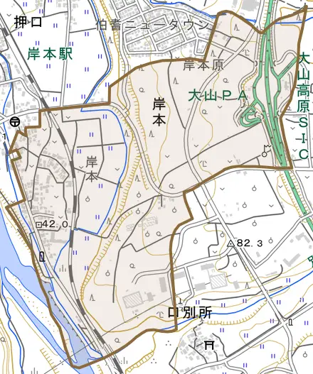 岸本とその周辺の地図。町の範囲を重ねている