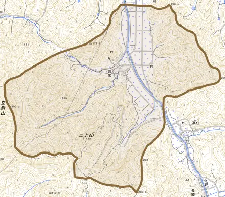 大字岩常とその周辺の地図。町の範囲を重ねている