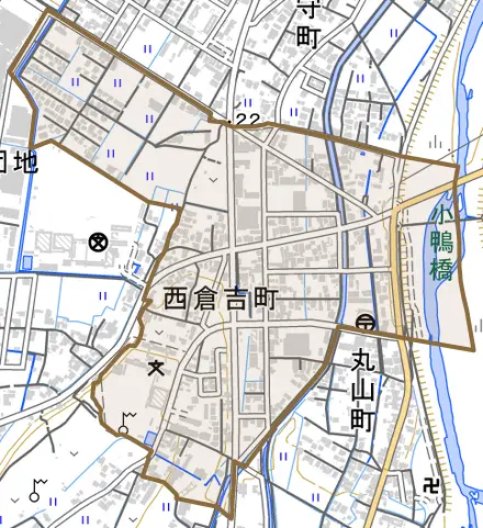 西倉吉町とその周辺の地図。町の範囲を重ねている