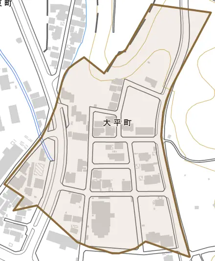 大平町とその周辺の地図。町の範囲を重ねている