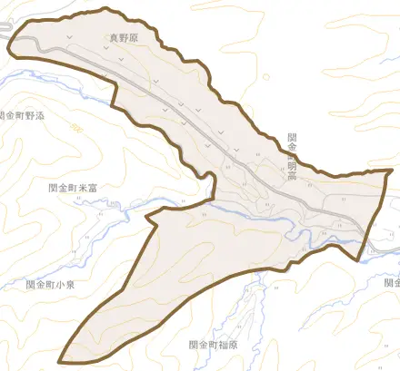関金町明高とその周辺の地図。町の範囲を重ねている