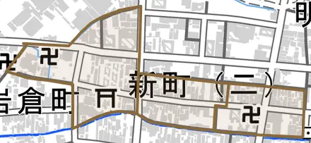 新町とその周辺の地図。町の範囲を重ねている