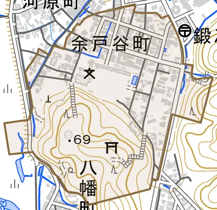 余戸谷町とその周辺の地図。町の範囲を重ねている