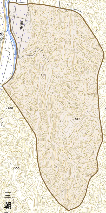 大字湯谷とその周辺の地図。町の範囲を重ねている