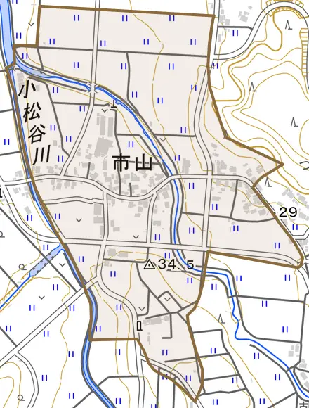 市山とその周辺の地図。町の範囲を重ねている