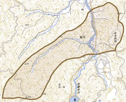 能竹とその周辺の地図。町の範囲を重ねている