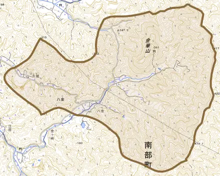 八金とその周辺の地図。町の範囲を重ねている
