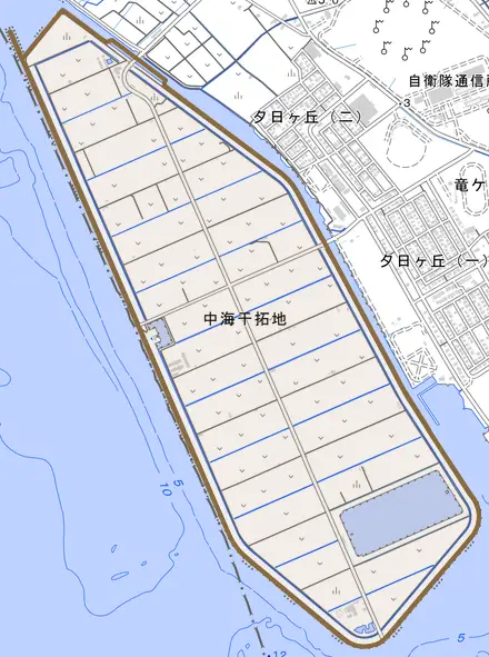 中海干拓地とその周辺の地図。町の範囲を重ねている