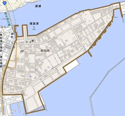 昭和町とその周辺の地図。町の範囲を重ねている