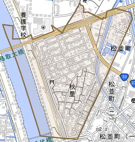 秋里とその周辺の地図。町の範囲を重ねている