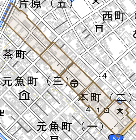 本町とその周辺の地図。町の範囲を重ねている