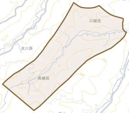 細見とその周辺の地図。町の範囲を重ねている