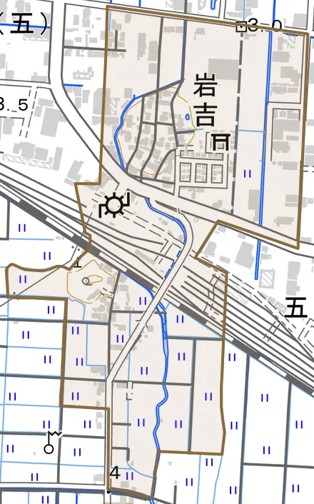 岩吉とその周辺の地図。町の範囲を重ねている
